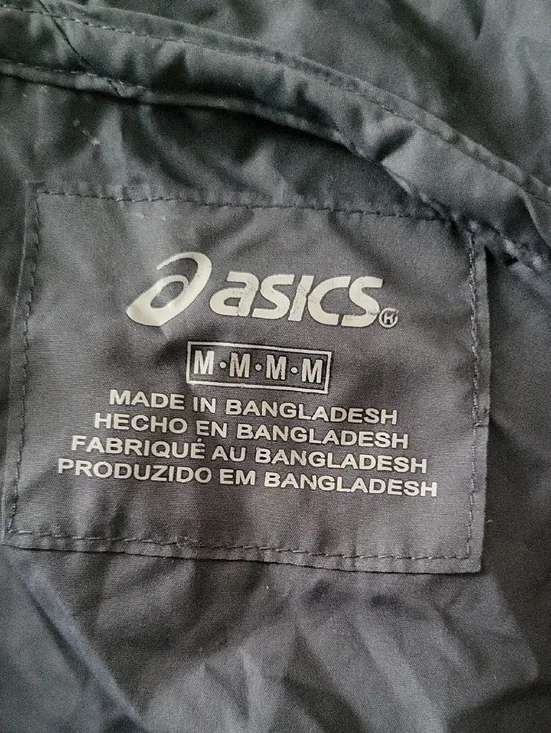 ASICS Packable Jacket - Picture 5 of 7